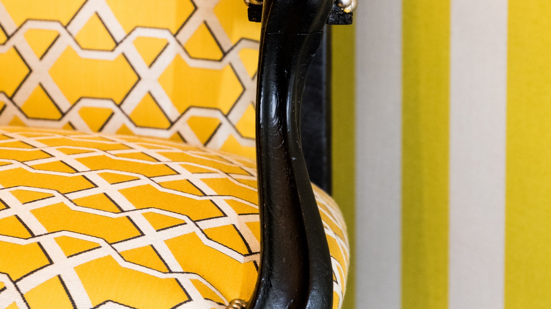 Le fauteuil de l'Auberge de l'Abbaye à Ambronay